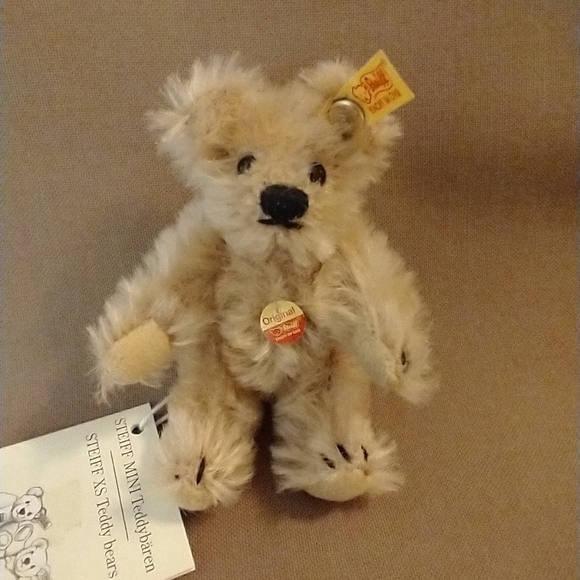 NEW Steiff mini bear - Picture 2 of 7